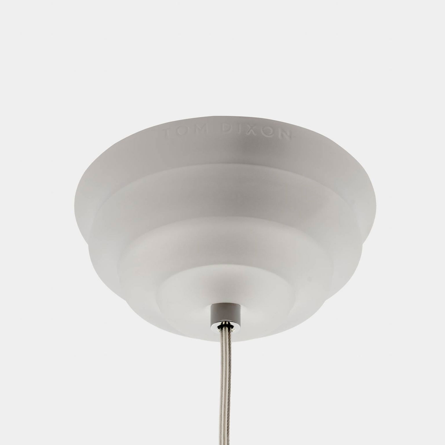 Tom Dixon LED závesné svietidlo Press Sphere Mini matná Ø 15 cm – obrázok 5