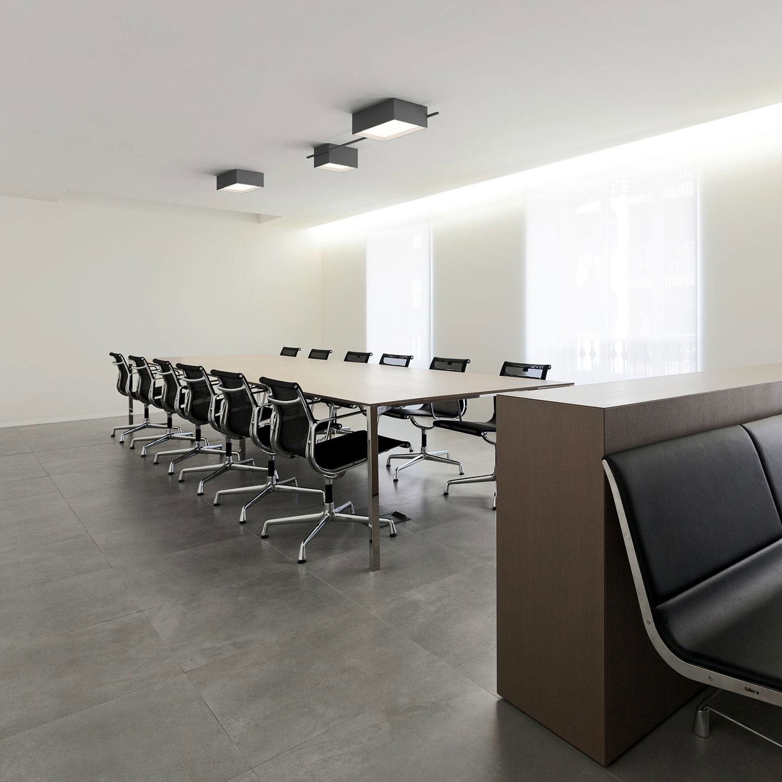 Vibia Structural 2642 stropné svietidlo, tmavosivé