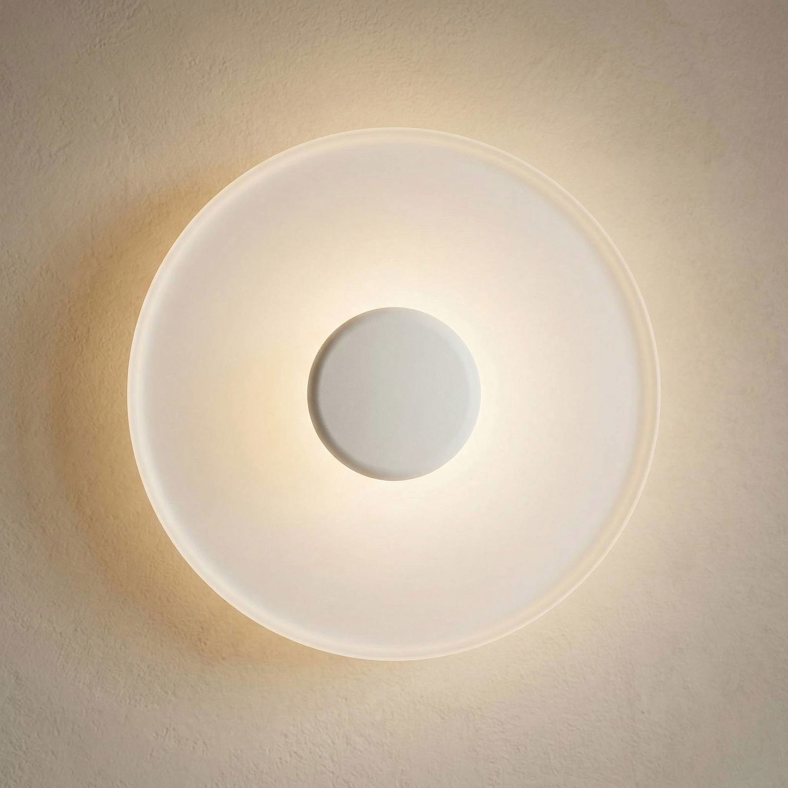 Vibia Top LED nástenné svetlo Ø 40 cm biele