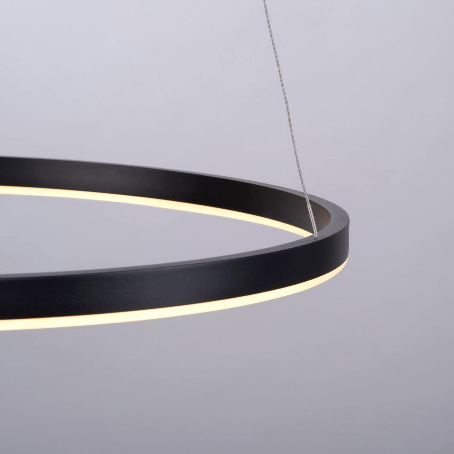 Závesné svietidlo Ritus LED, Ø 58,5 cm, antracit – obrázok 2
